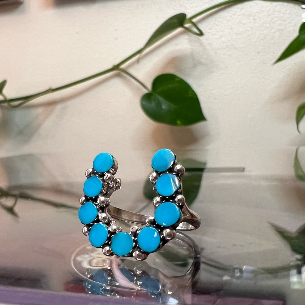 🩵 Turquoise Horseshoe Ring, Sterling Silver, Size 7, New with Original Blue Box